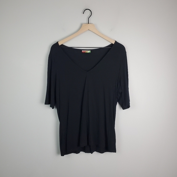 Fervour Black VNeck Top XL - Picture 1 of 6